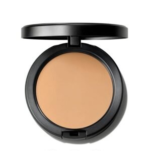 M·A·C Studio Fix Powder Plus Foundation - מייק־אפ פודרה בגימור מאט ובכיסוי בינוני עד מלא NC20.