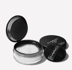 MAC - STUDIO FIX פודרה שקופה בתפזורת - CLEAR