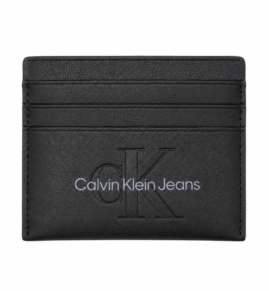 Calvin Klein Jeans Slim Black Card Holder - מחזיק כרטיסים שחור דק ואלגנטי.